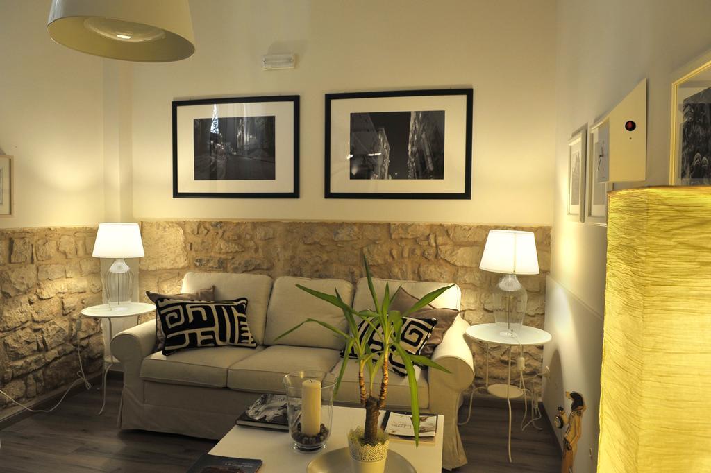 B&B Al Teatro Comiso Luaran gambar